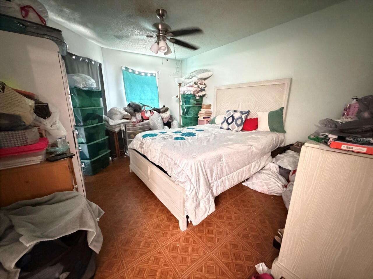 Listing Photo 8