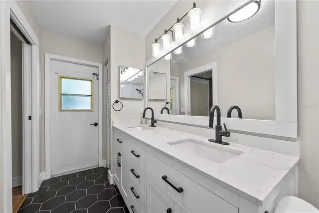 Listing Photo 39