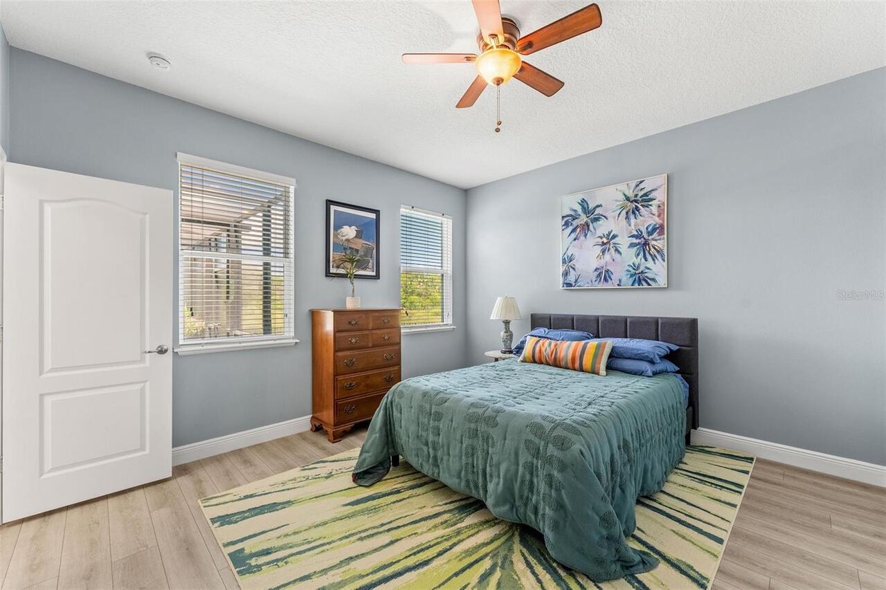 Listing Photo 25