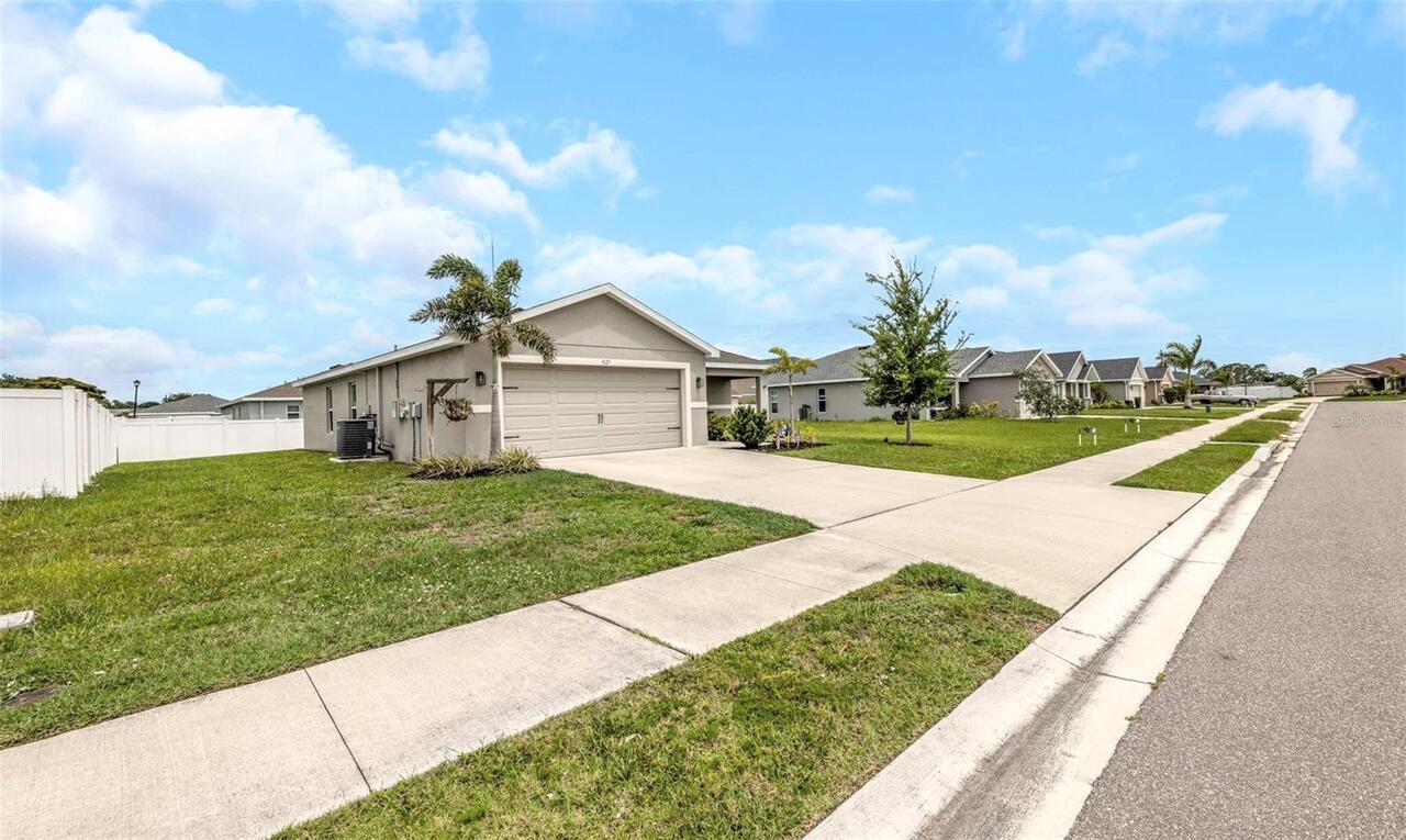 Listing Photo 6