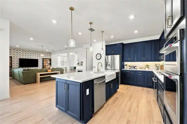 Listing Photo 15