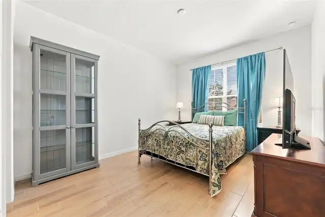 Listing Photo 31