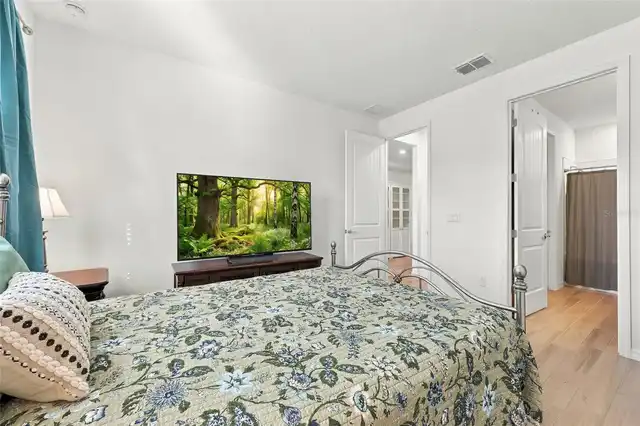 Listing Photo 32