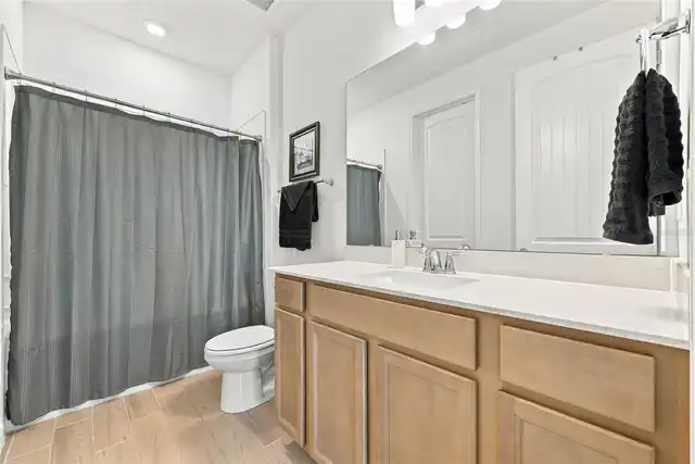 Listing Photo 33