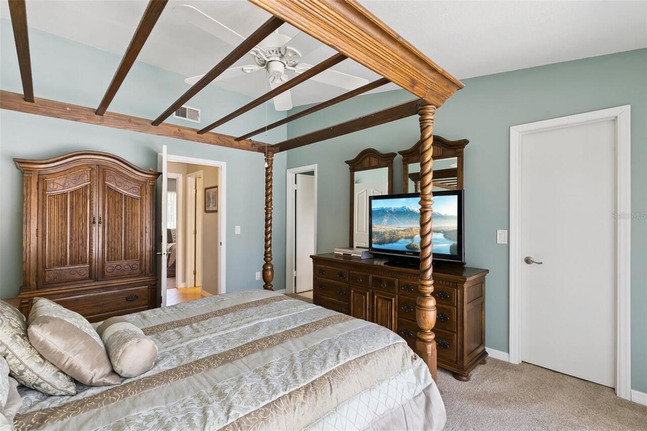 Listing Photo 25