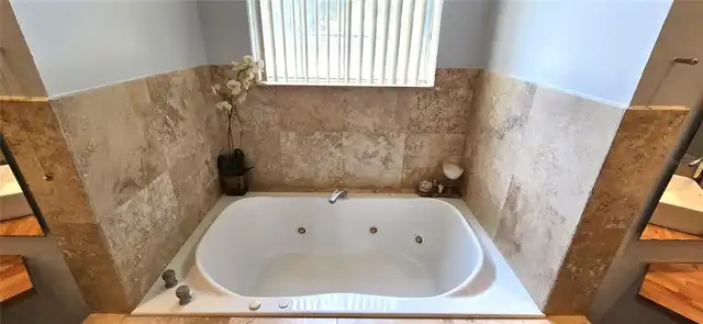 Listing Photo 25