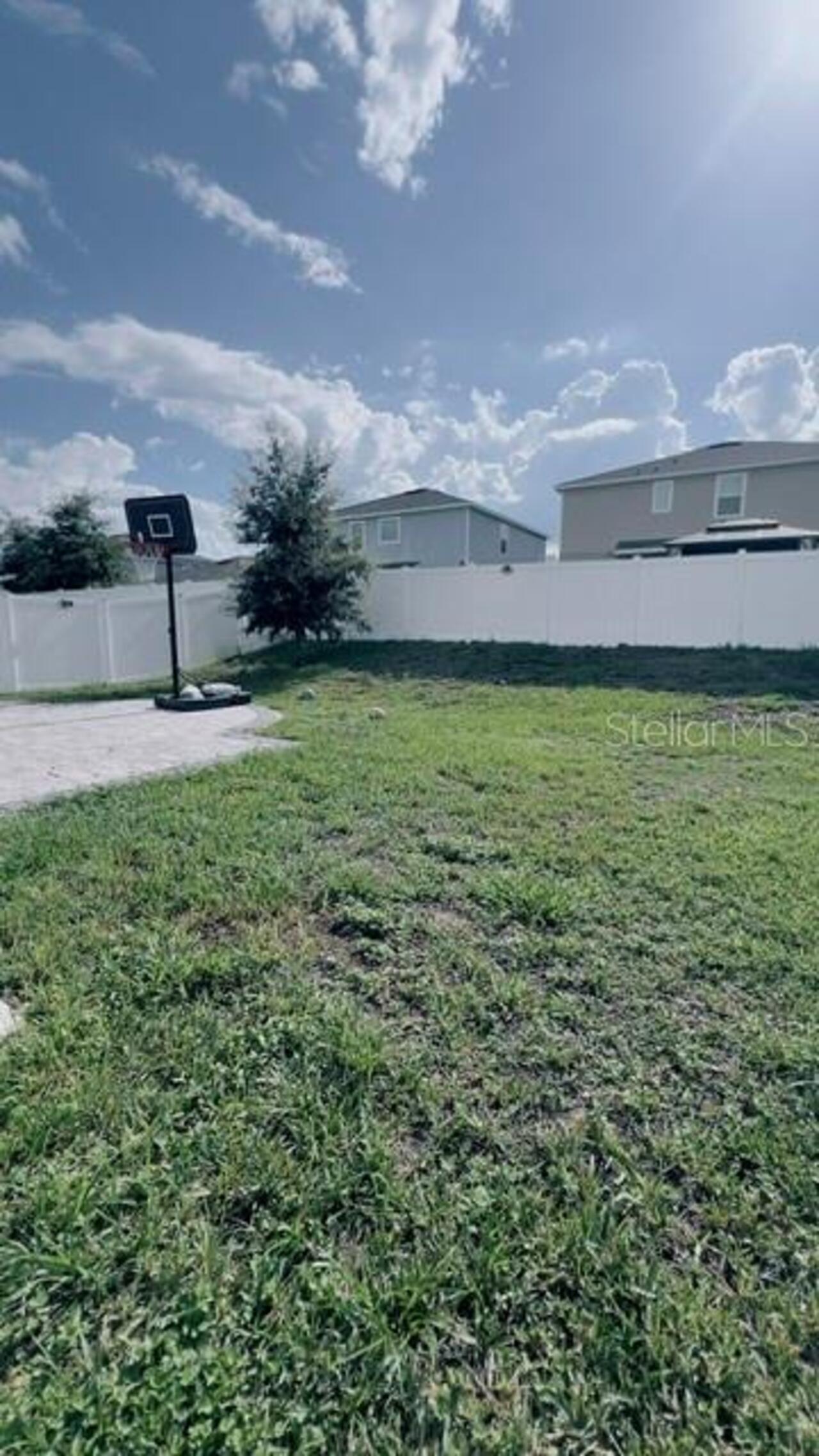 Listing Photo 24
