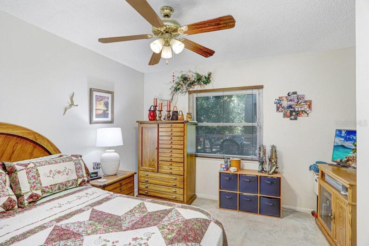 Listing Photo 17