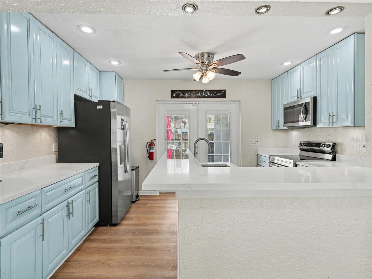 Listing Photo 11