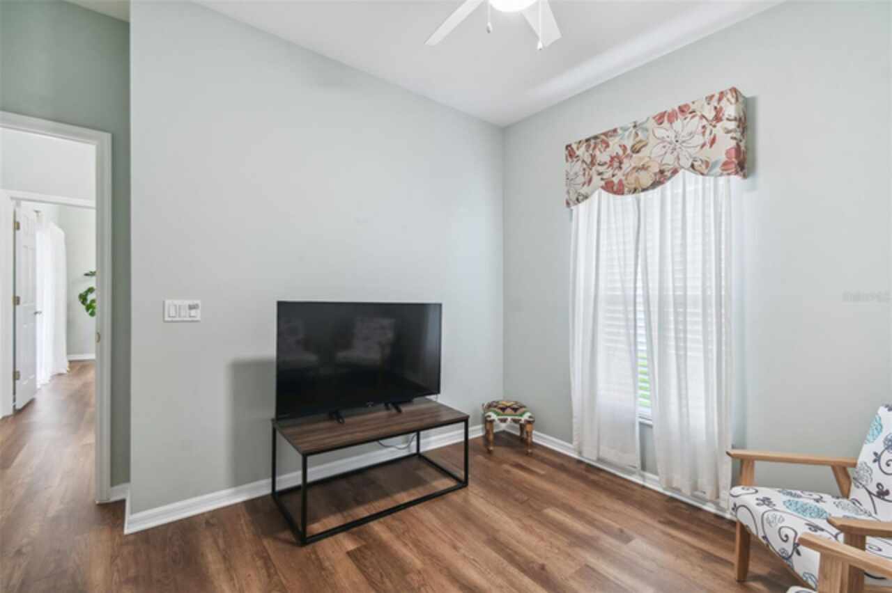 Listing Photo 33