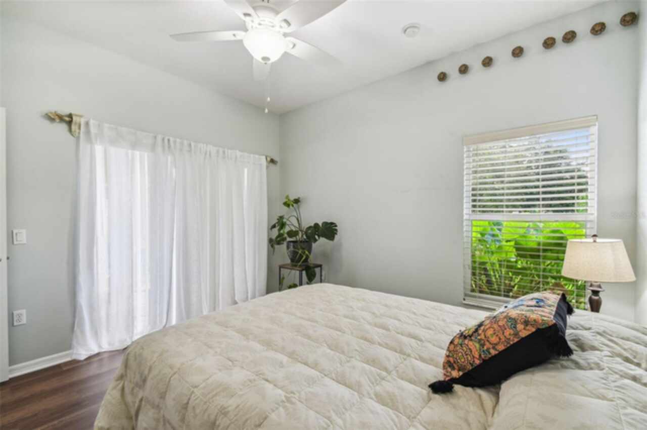 Listing Photo 38