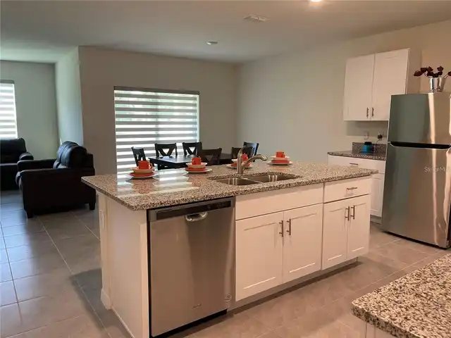Listing Photo 9