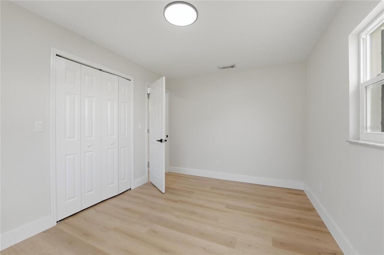 Listing Photo 38