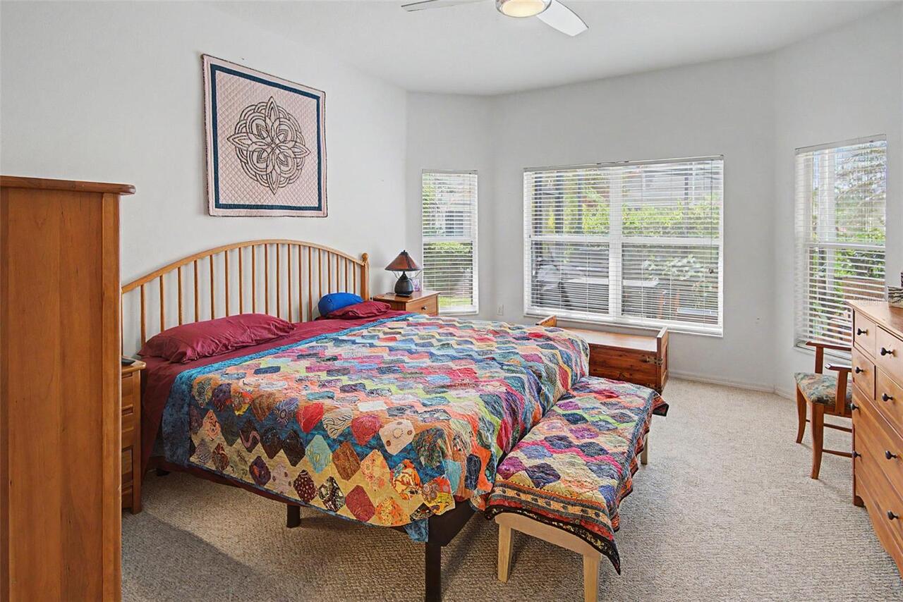 Listing Photo 17