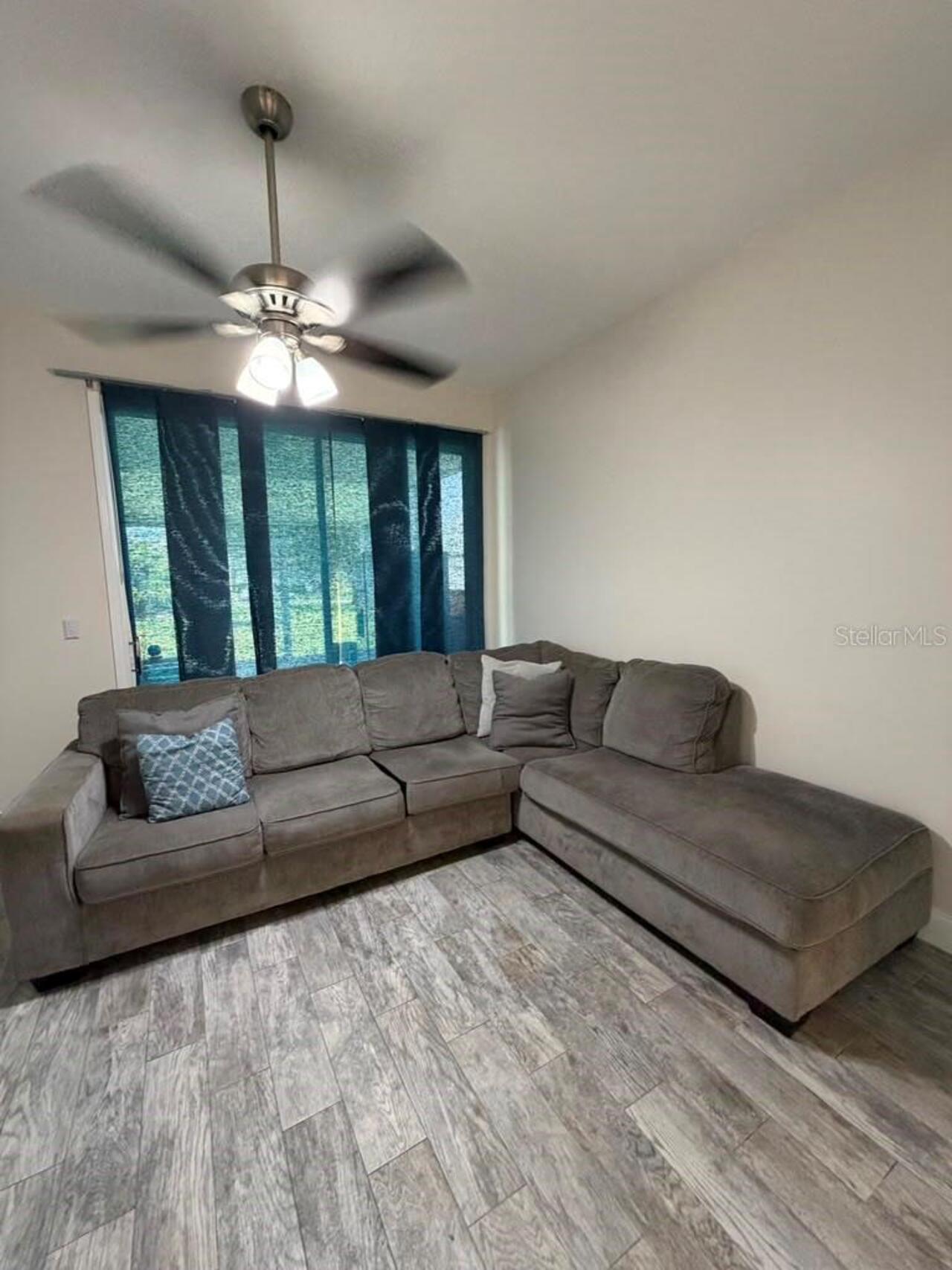 Listing Photo 6