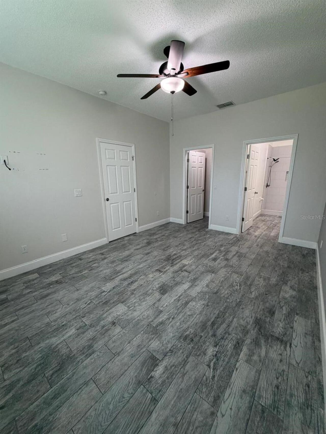 Listing Photo 7