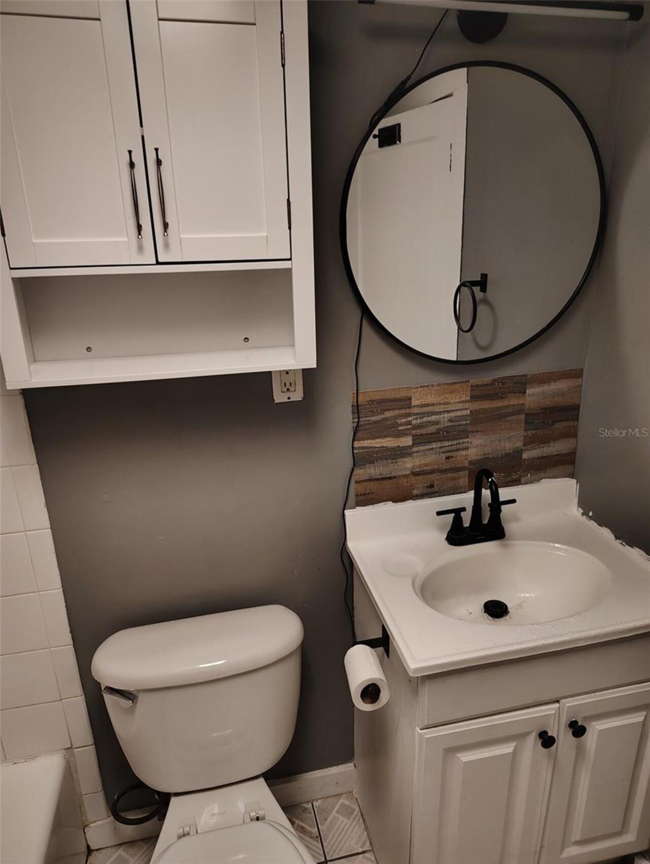 Listing Photo 11