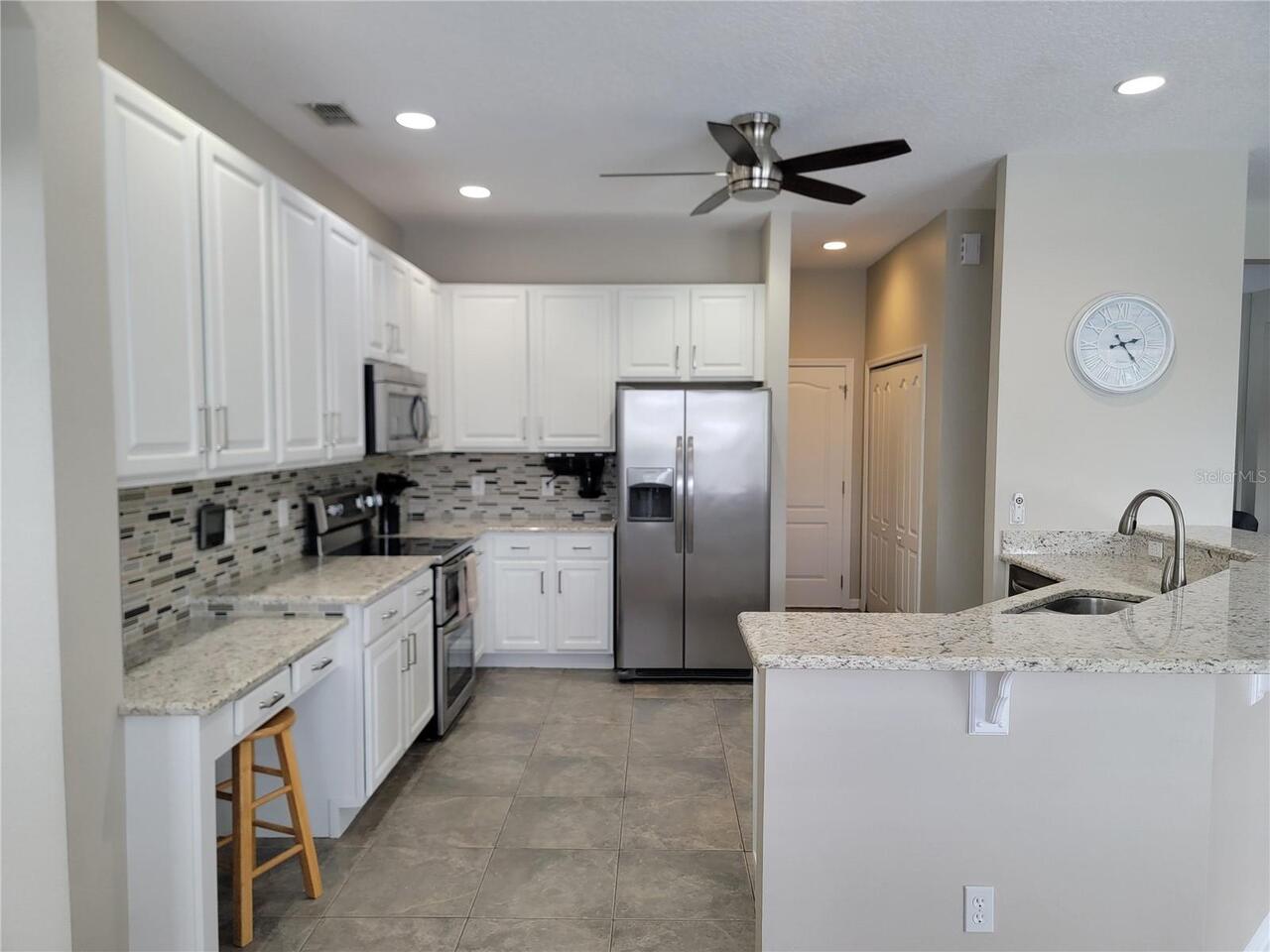 Listing Photo 10