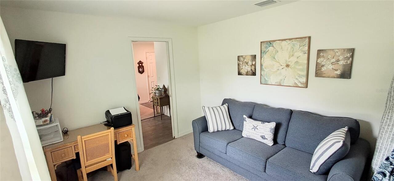 Listing Photo 14