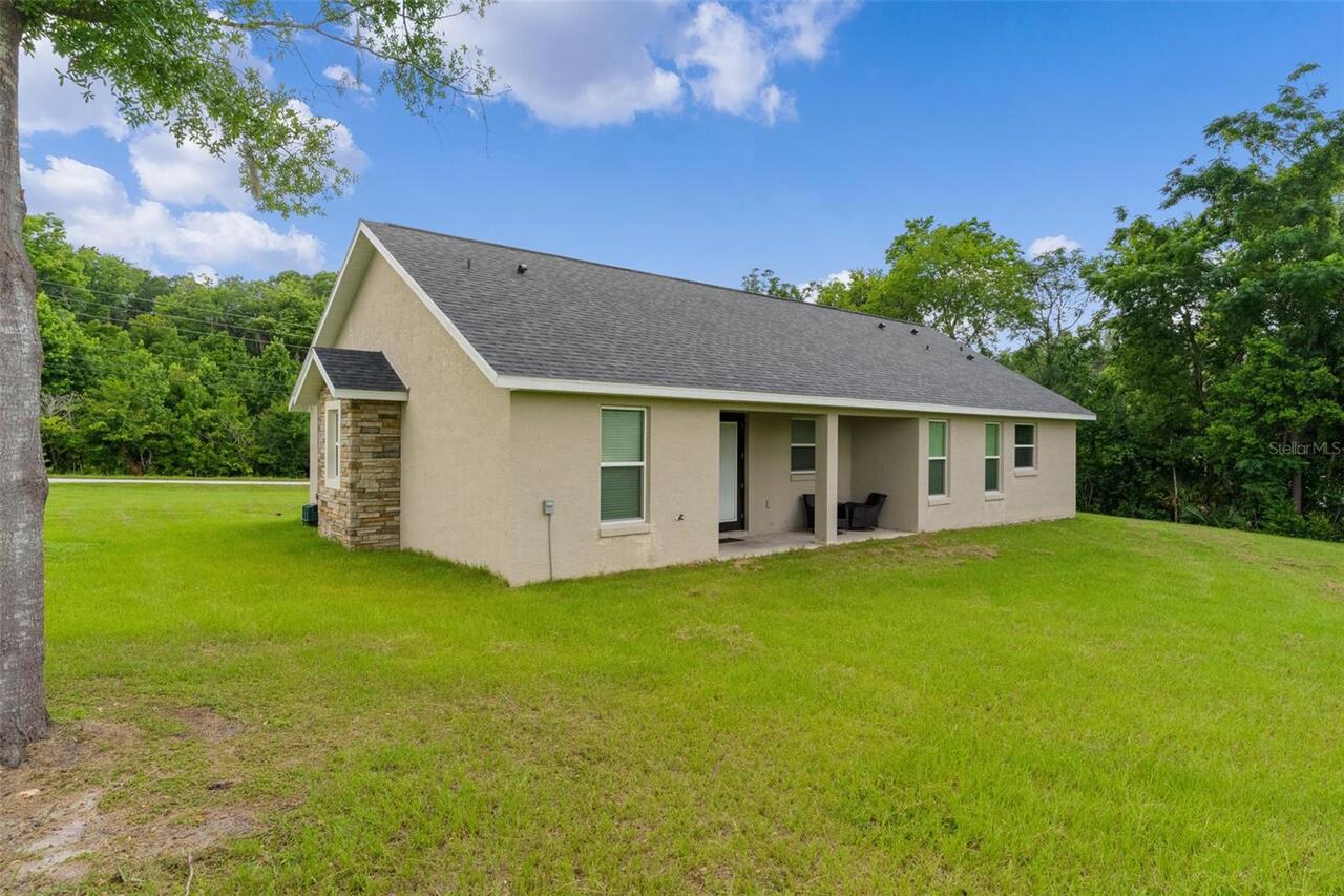 Listing Photo 7