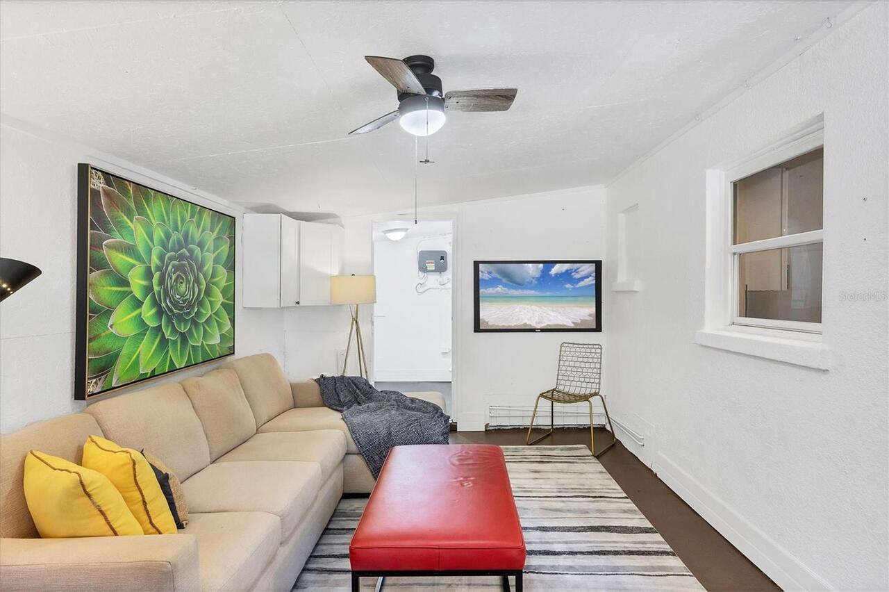 Listing Photo 17
