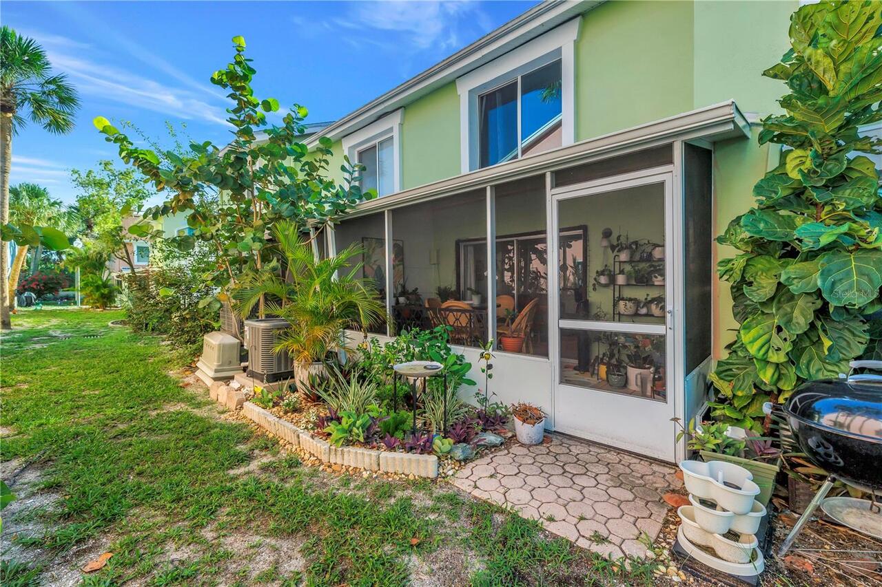 Listing Photo 32
