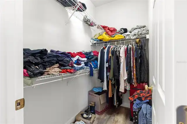 Listing Photo 22