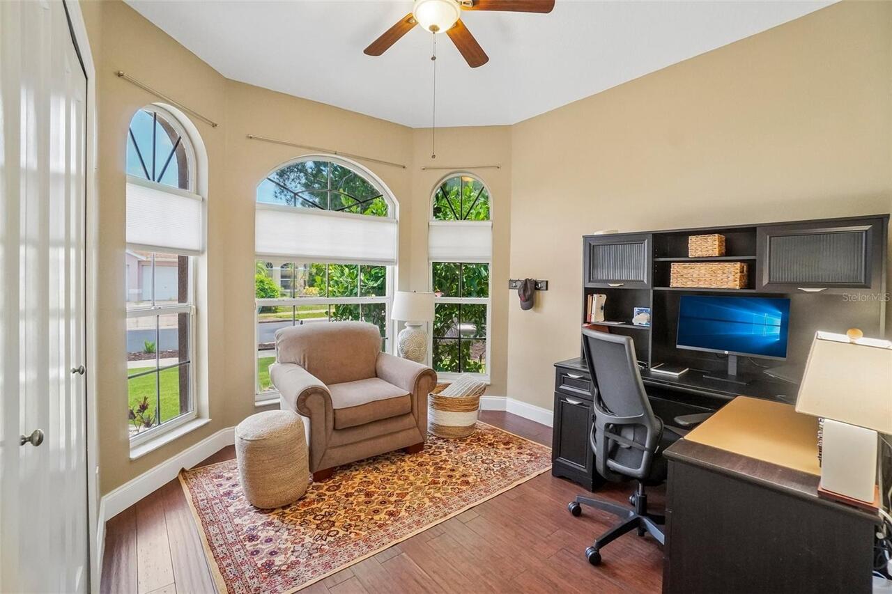 Listing Photo 17