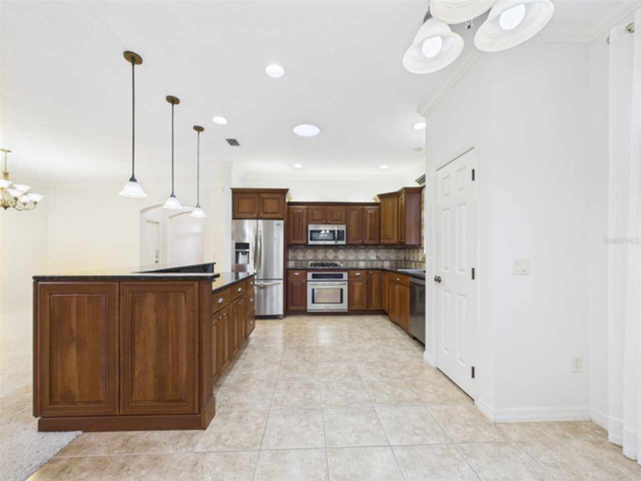 Listing Photo 35