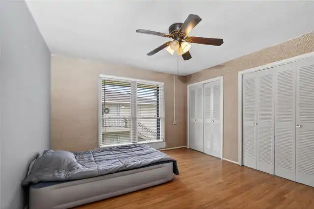 Listing Photo 13