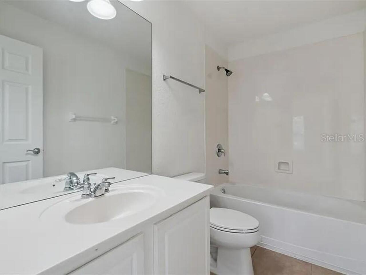 Listing Photo 11