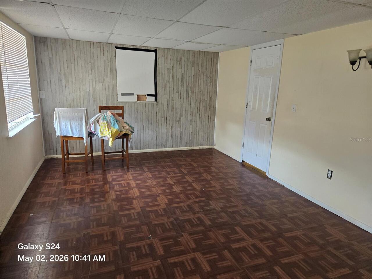 Listing Photo 10