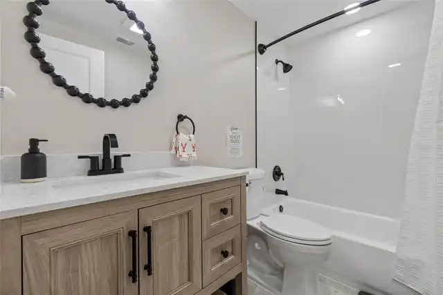 Listing Photo 37