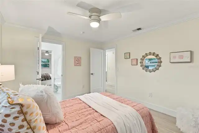 Listing Photo 29