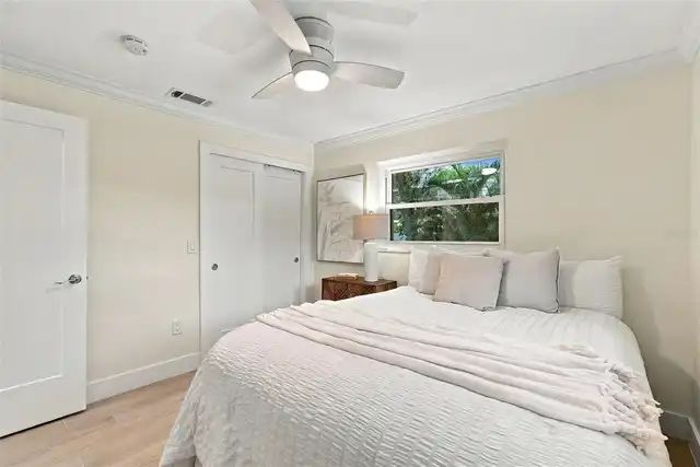 Listing Photo 37