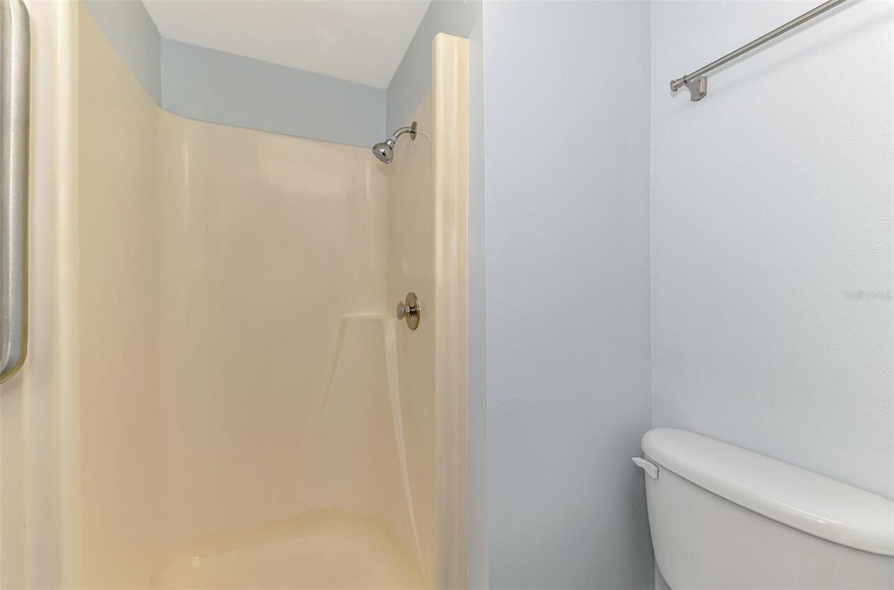 Listing Photo 32