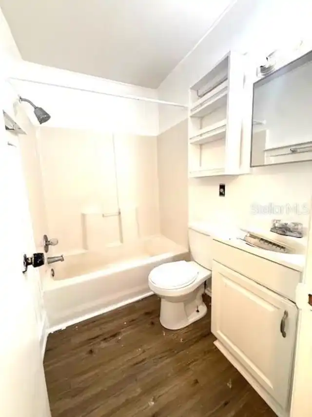 Listing Photo 18