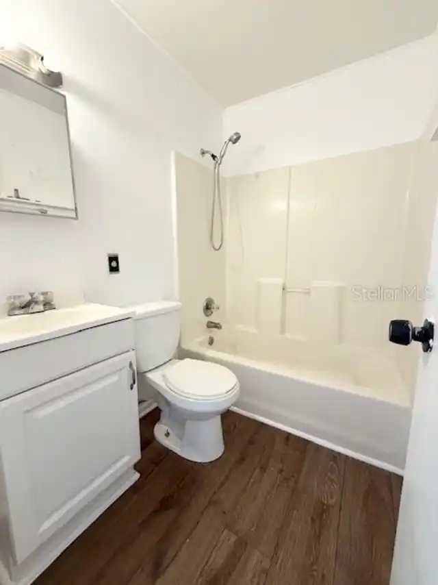 Listing Photo 22