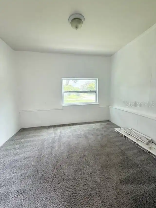 Listing Photo 24