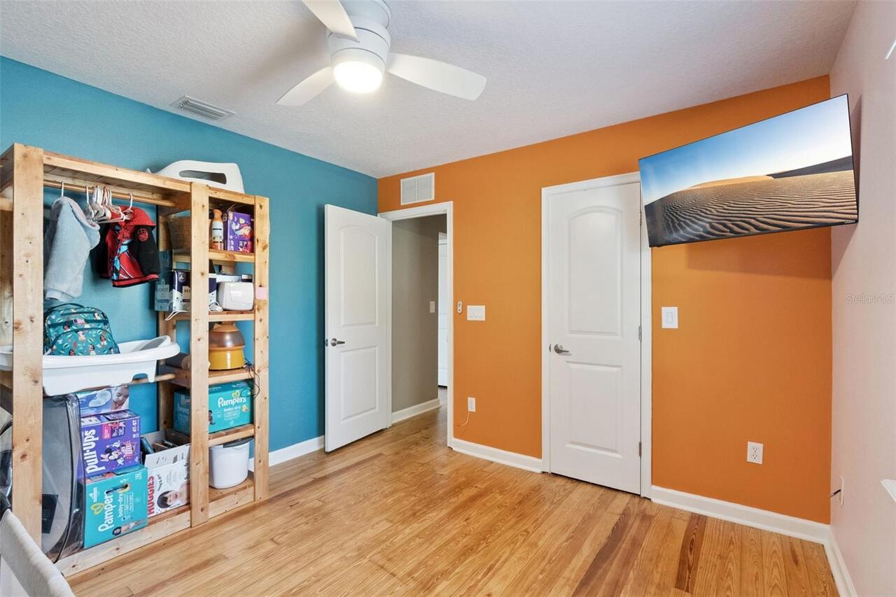 Listing Photo 14