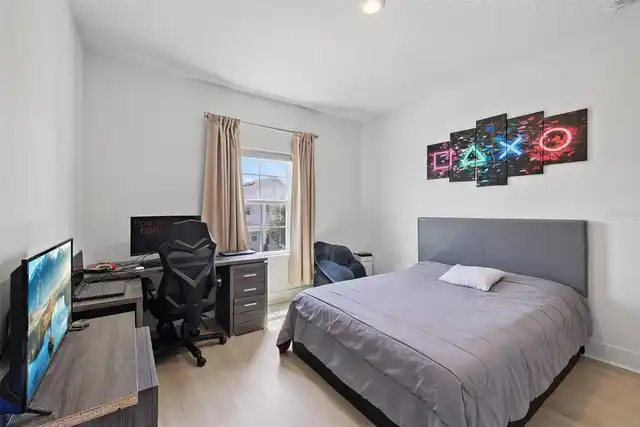 Listing Photo 25