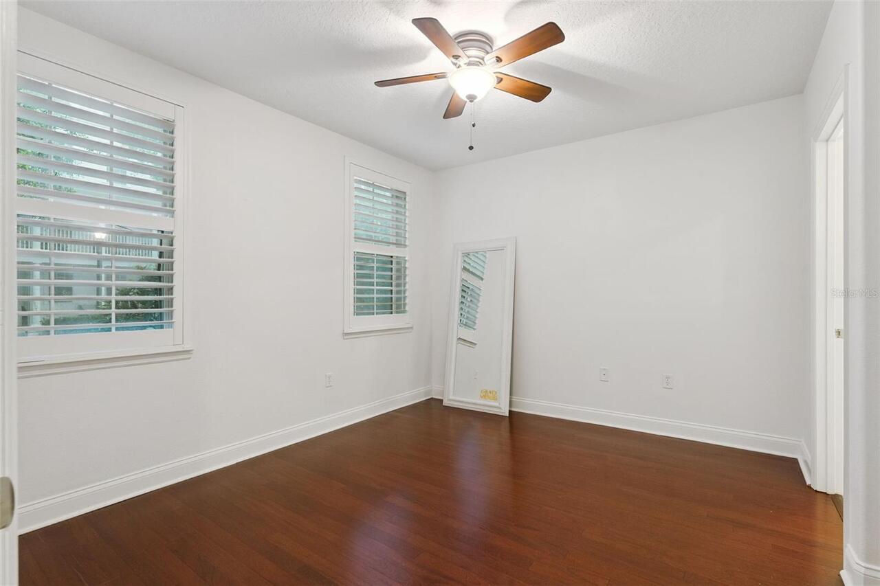 Listing Photo 24
