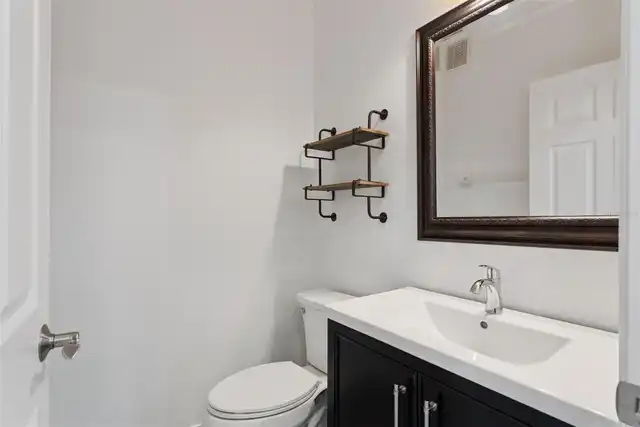 Listing Photo 20