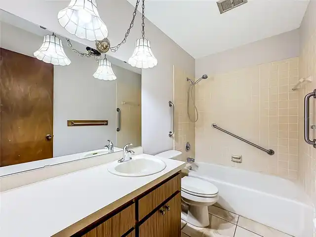 Listing Photo 22