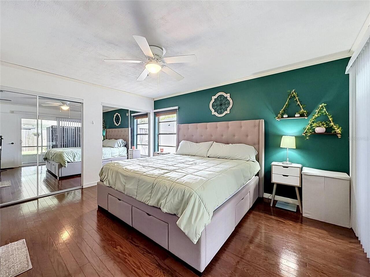 Listing Photo 12
