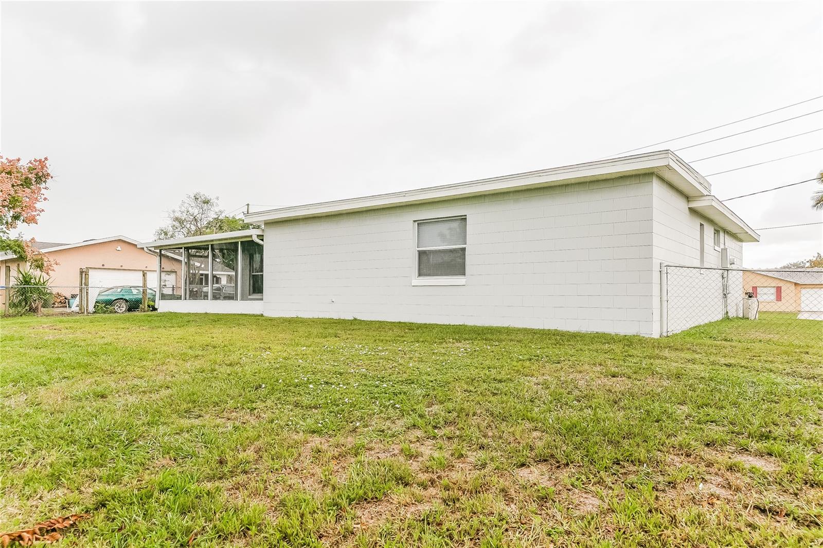 Listing Photo 15
