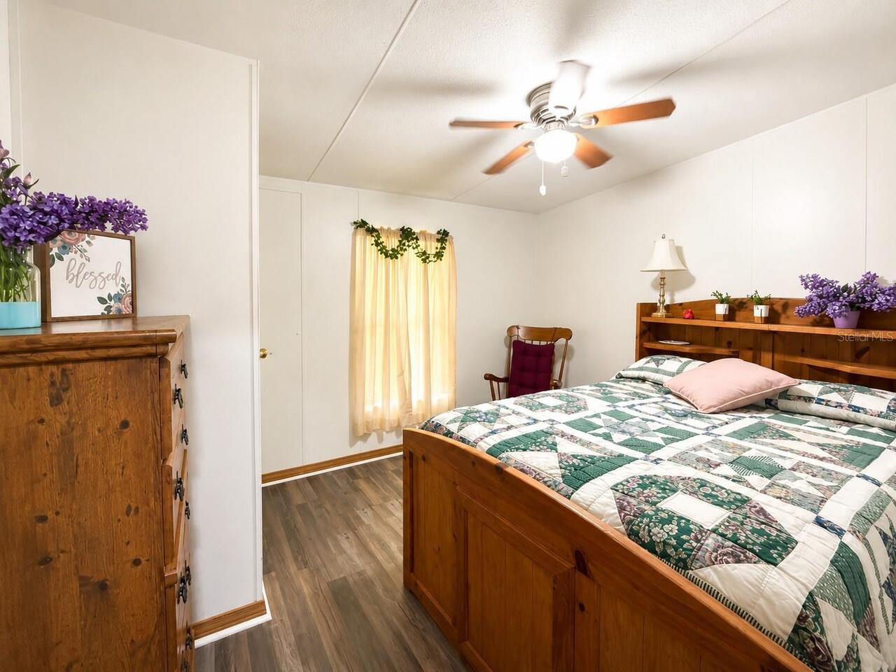 Listing Photo 18