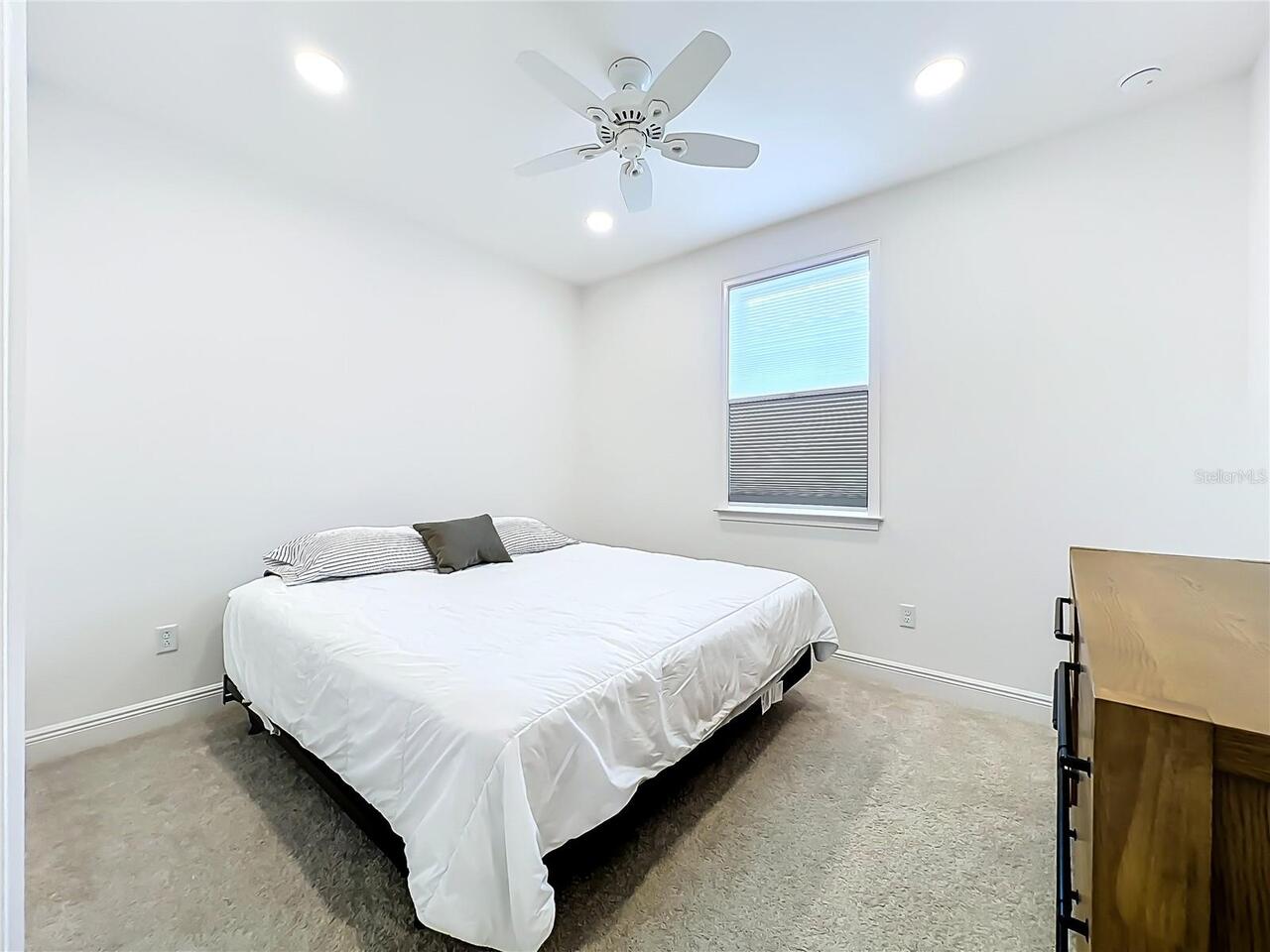 Listing Photo 43