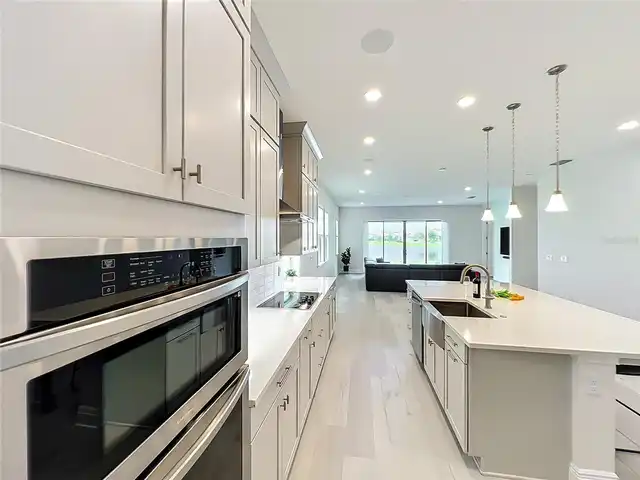 Listing Photo 15