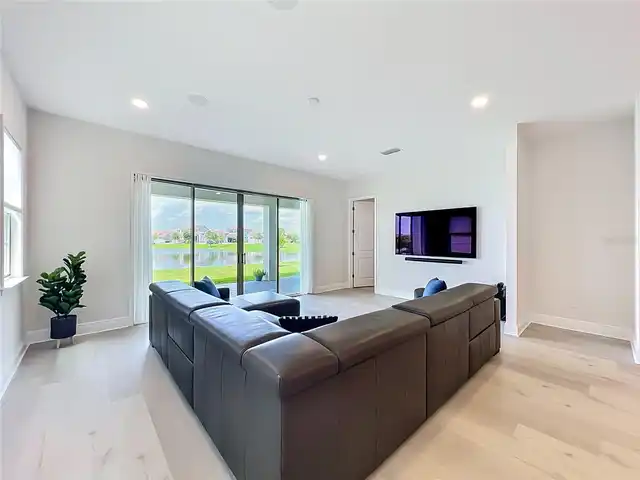 Listing Photo 20